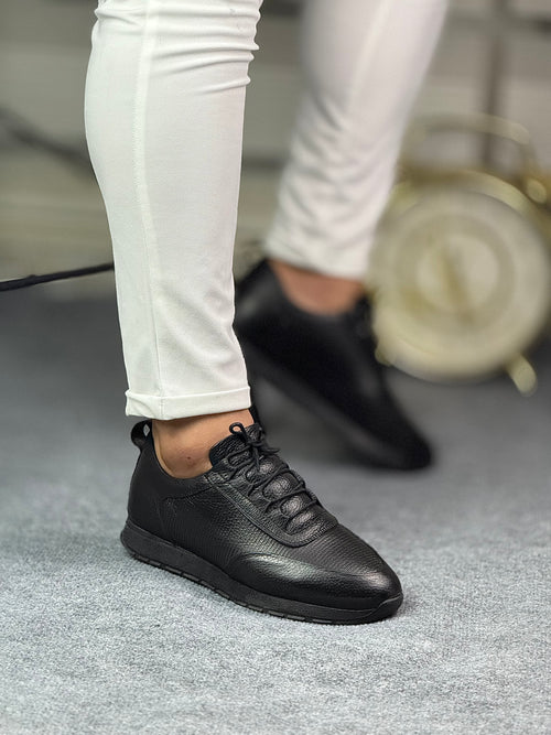 01 SİYAH BASKILI ERKEK AYAKKABI