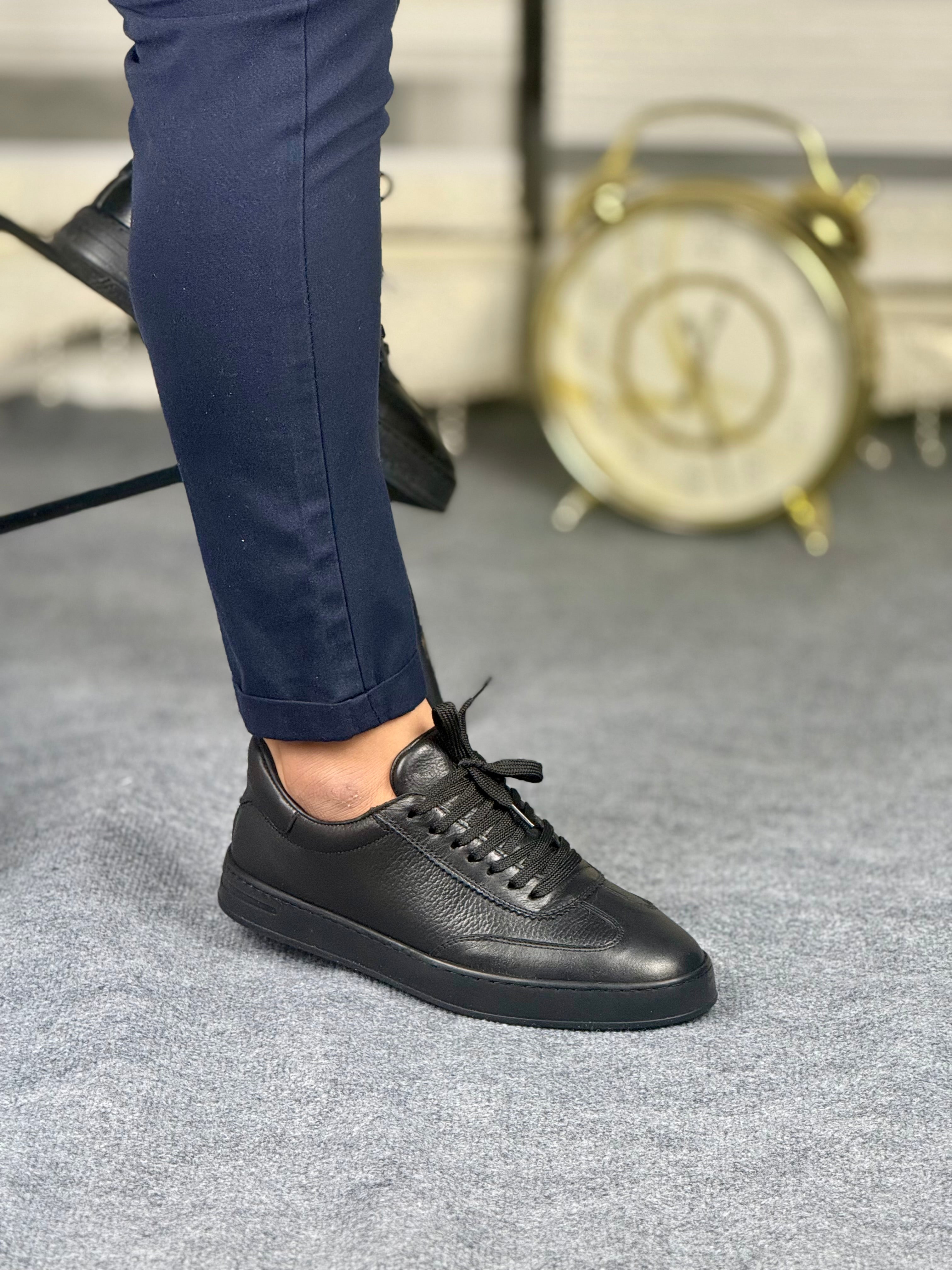 059 SİYAH ERKEK DERİ AYAKKABI