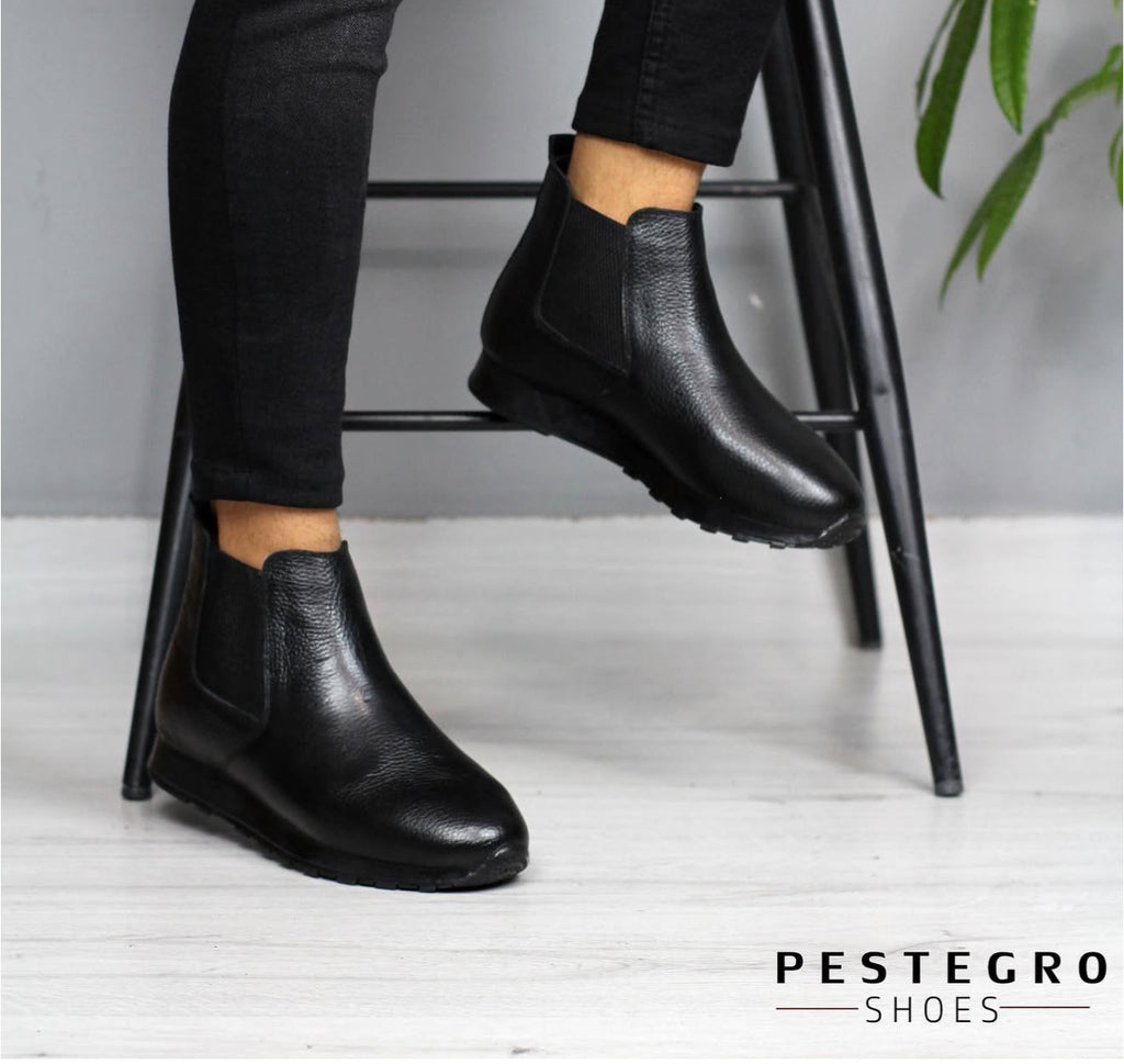 900 SİYAH DERİ BOT