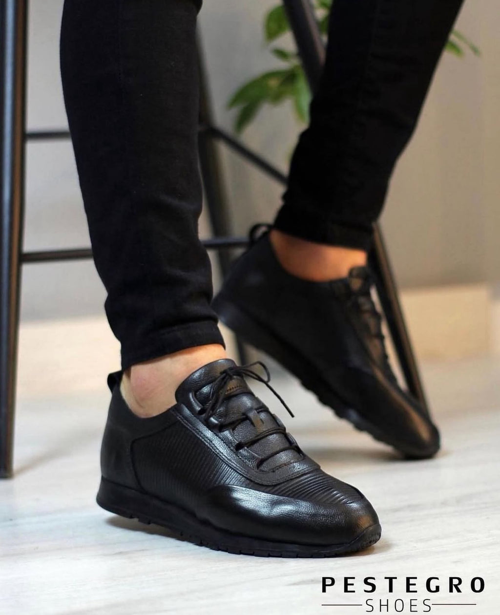 08 SİYAH ERKEK DERİ AYAKKABI