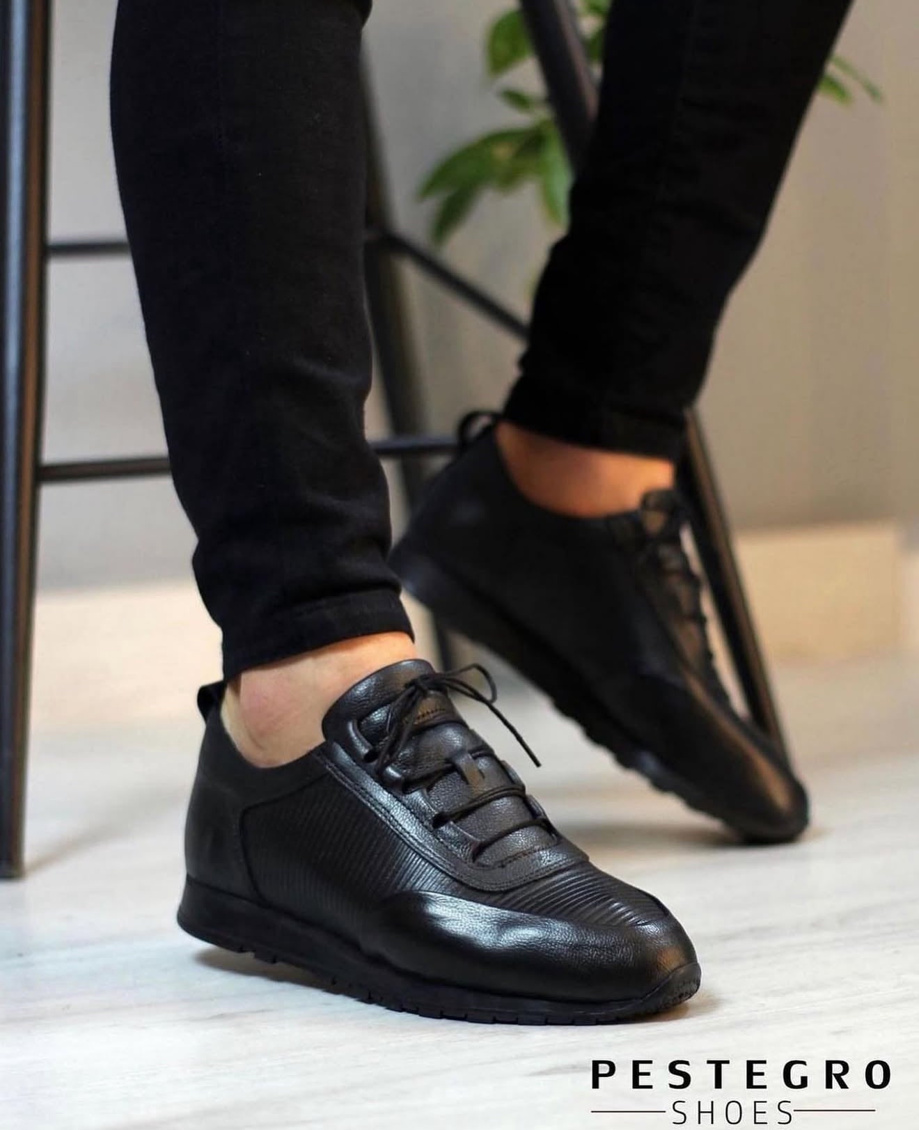 08 SİYAH ERKEK DERİ AYAKKABI