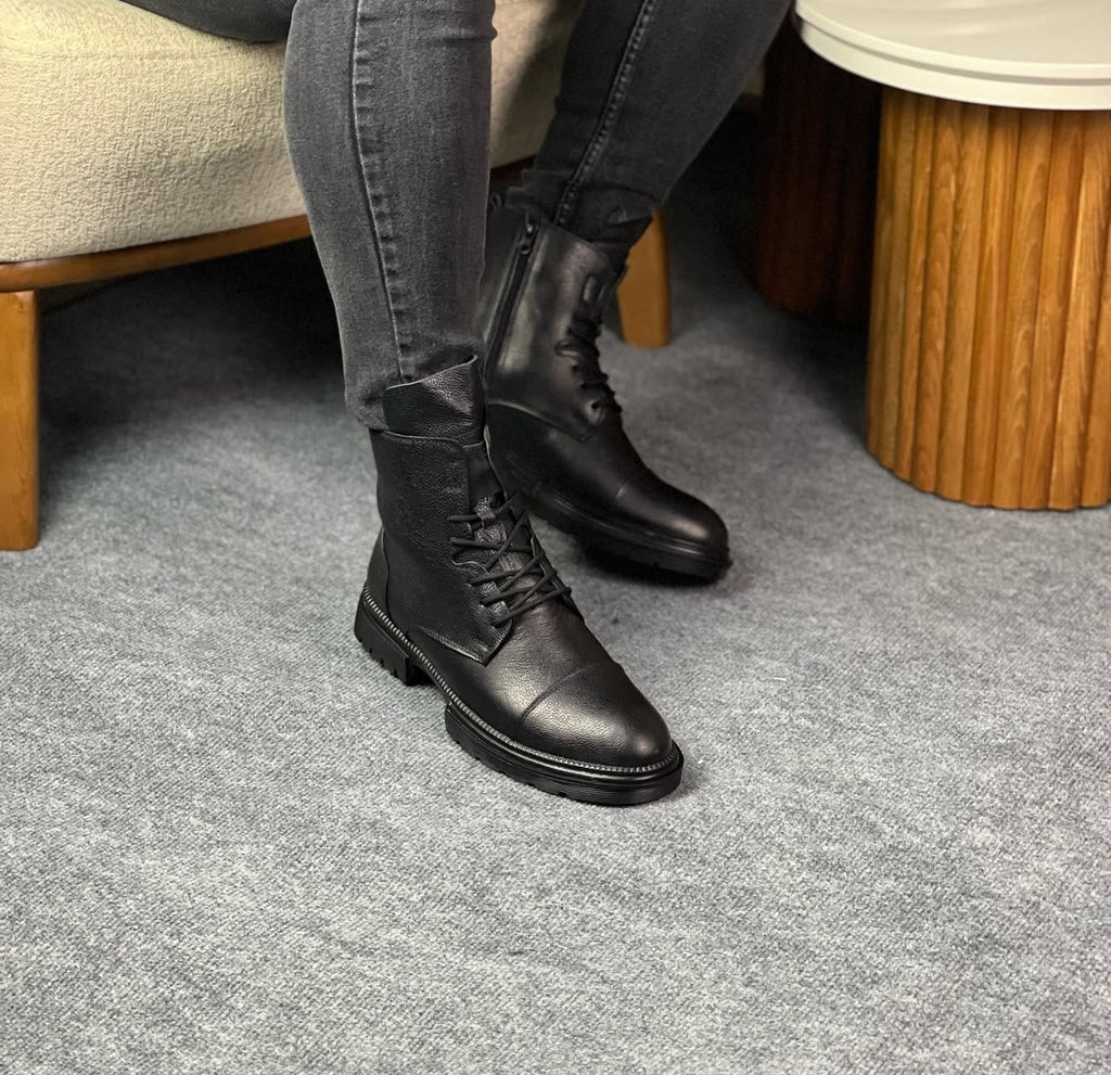 SİYAH POSTAL DERİ BOT