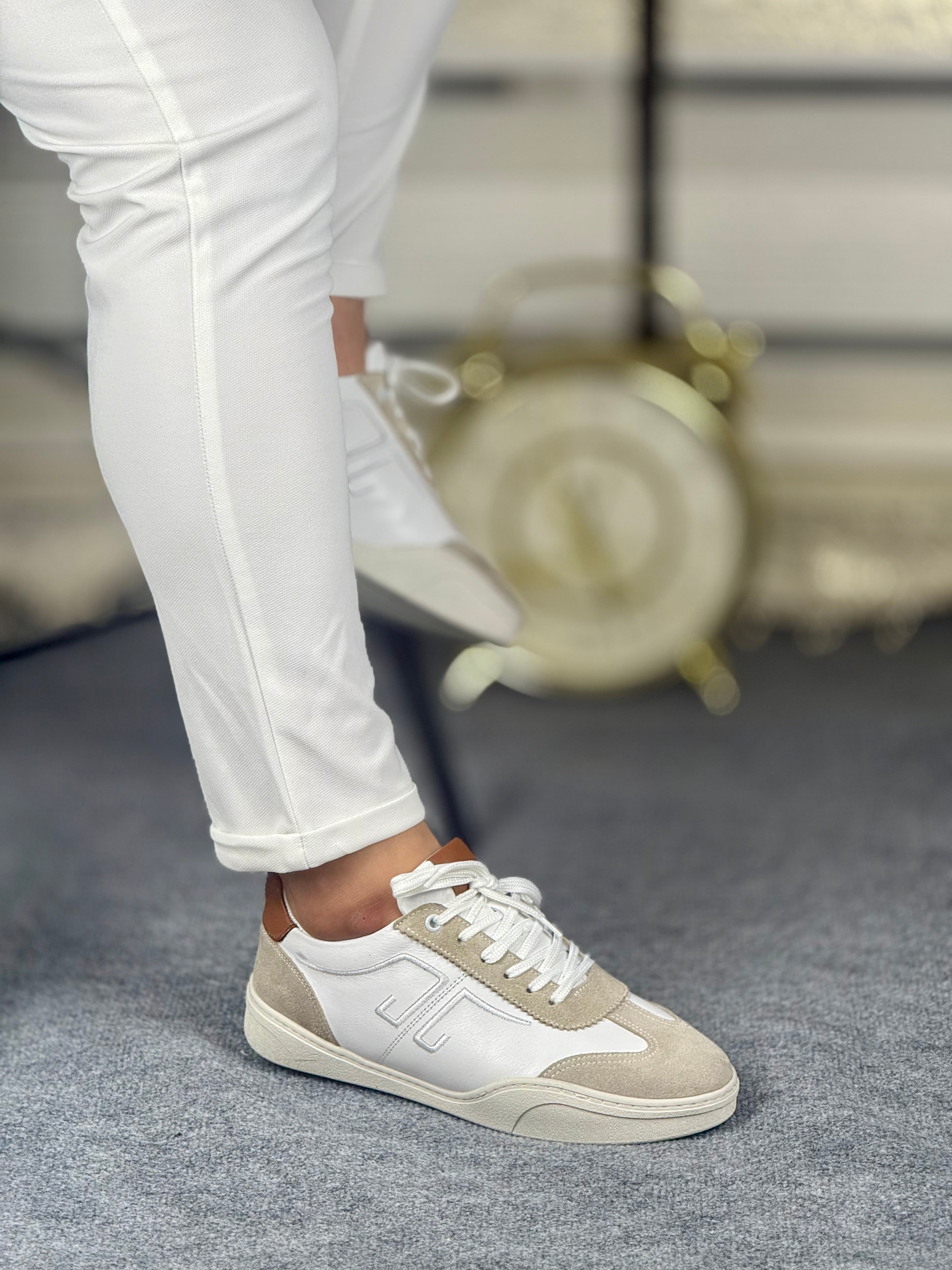 033 BEYAZ ERKEK AYAKKABI